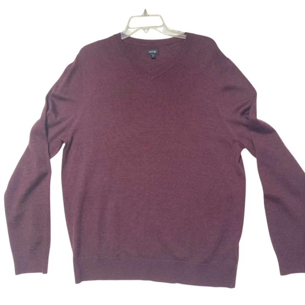 NWOT‎ APT 9 Mens XL Burgundy Merino Wool Blend V Neck Sweater Soft Lightweight
